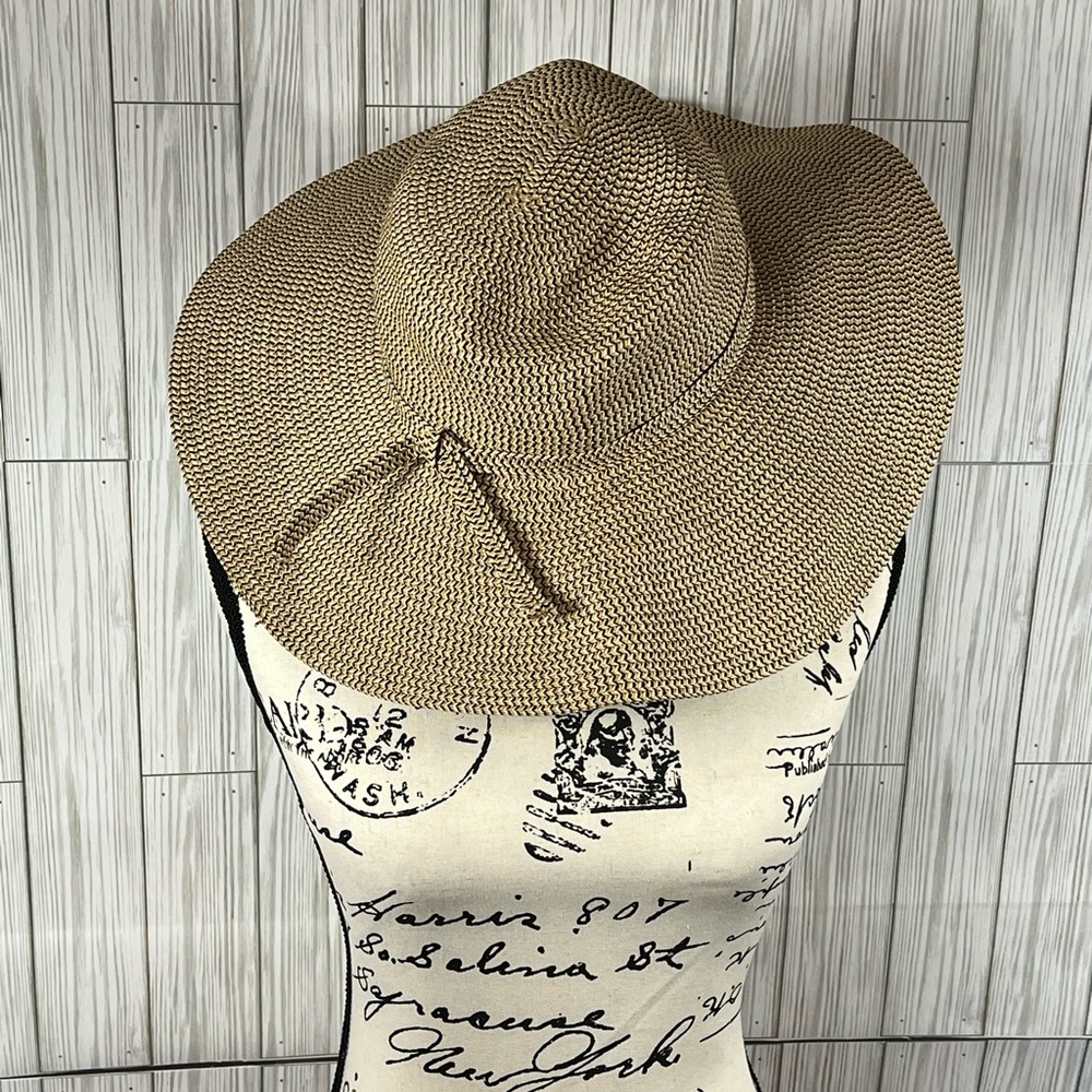 David & Young Tan Hat - Picture 1 of 8